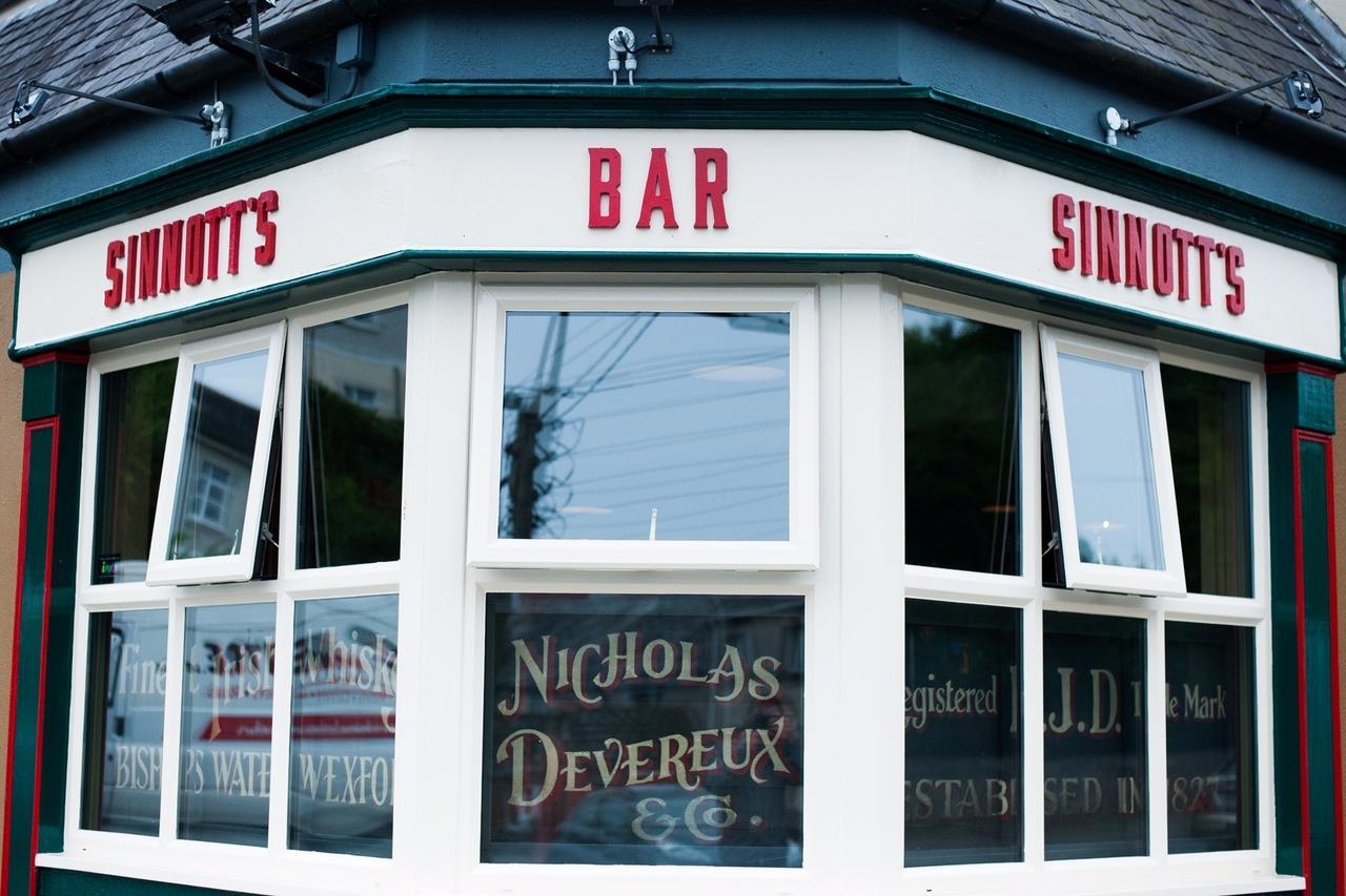 Sinnotts Bar Γουέξφορντ Εξωτερικό φωτογραφία